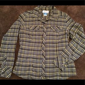 Columbia Plaid Button-up W Pink Faux Pearl Buttons